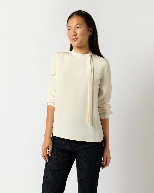 Women's Blouse with Narrow CollarPippa Top in Ivory Silk Crepe de Chine