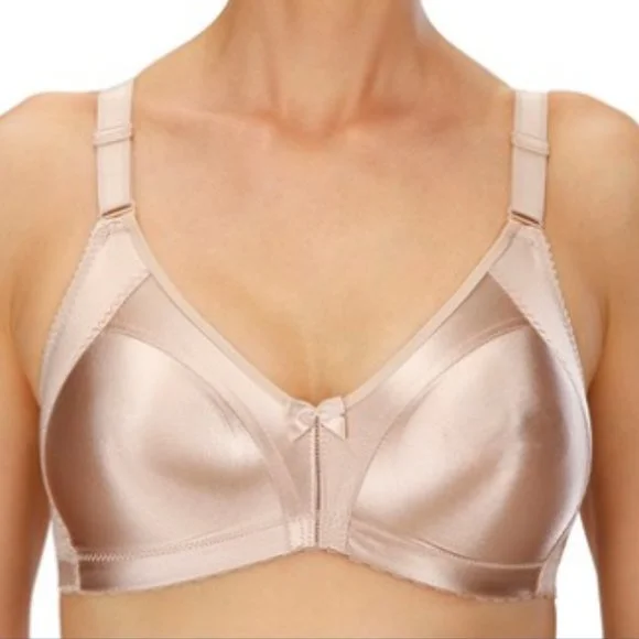 padded plunge sports braNaturana Wirefree Minimizer