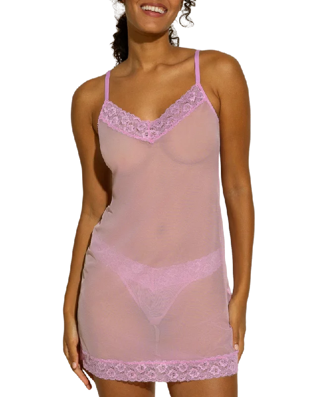 seamless panties with a hidden waistband for a smooth lookForever Chemise, Neela Flower